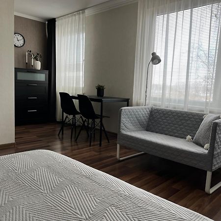 Vienibas Apartment เดากัฟปิลส์ ภายนอก รูปภาพ