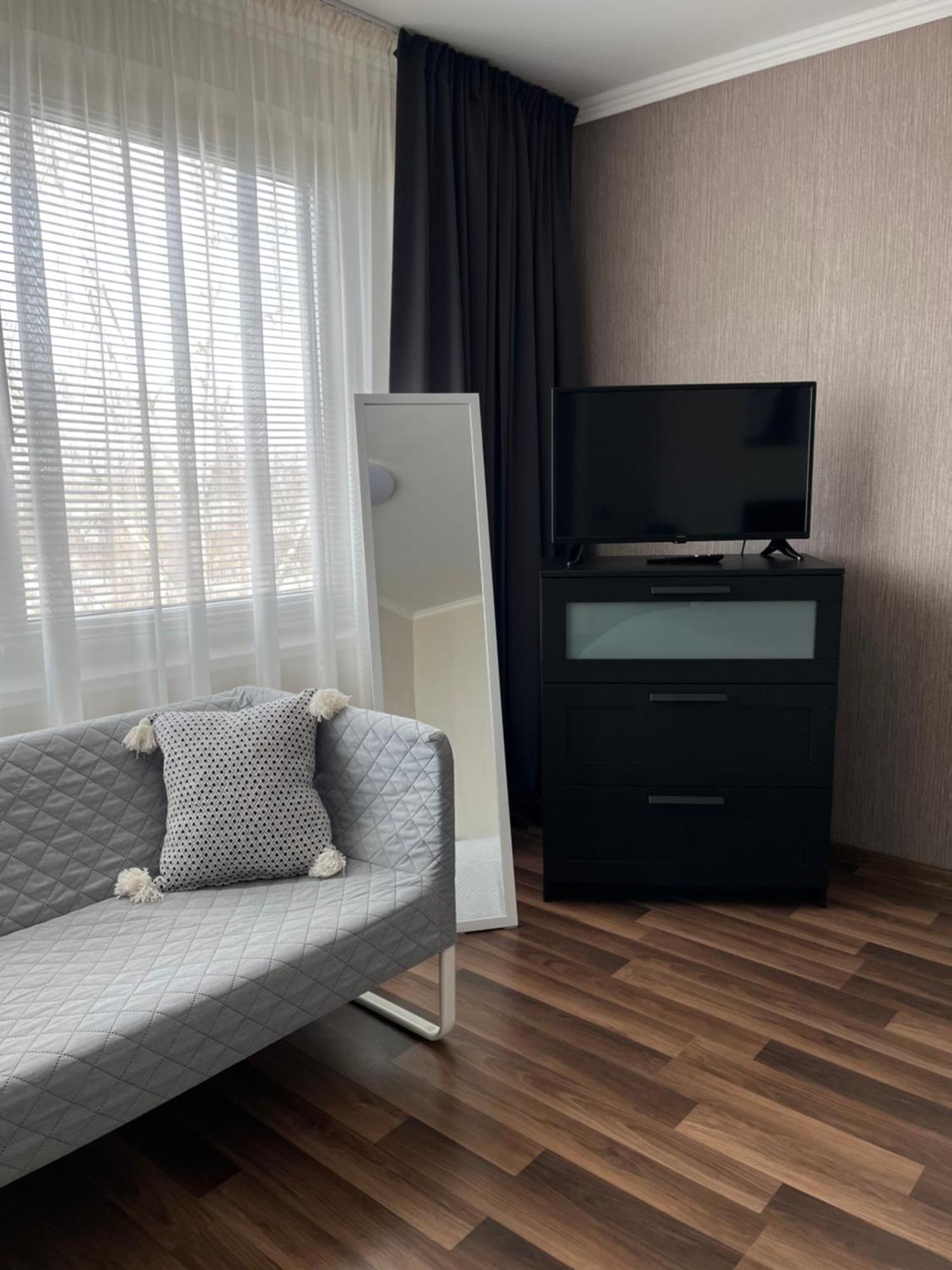 Vienibas Apartment เดากัฟปิลส์ ภายนอก รูปภาพ